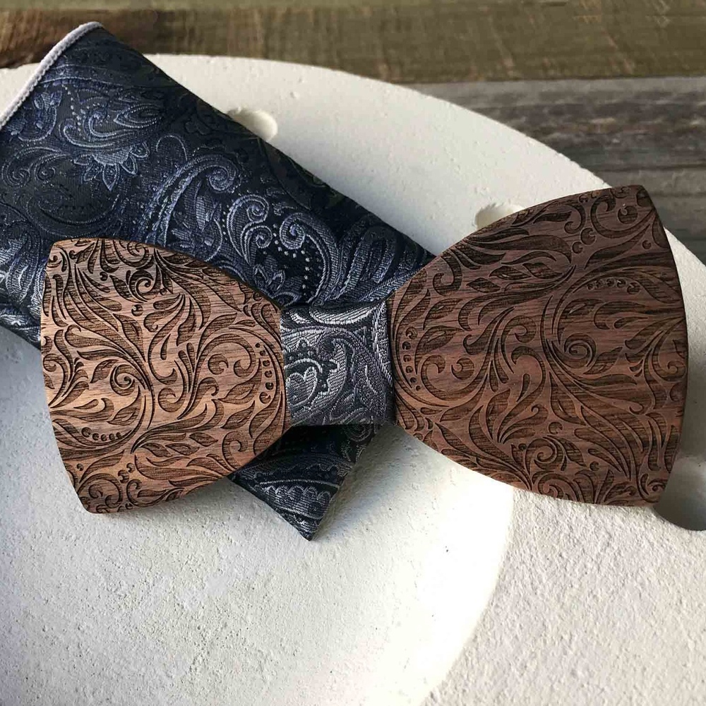 Men's Wooden Bow Tie - Picture 7 of 8